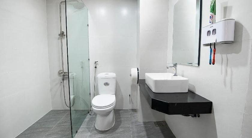 Hong Thien Ruby Hotel Hue Bagian luar foto