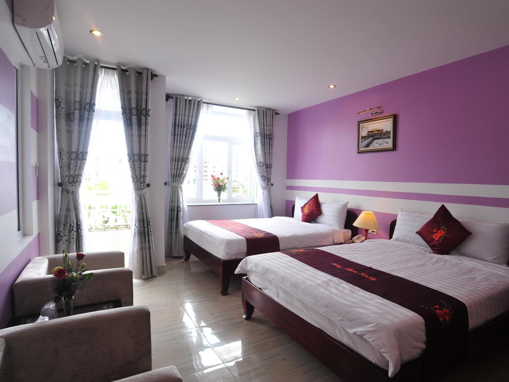 Hong Thien Ruby Hotel Hue Bagian luar foto